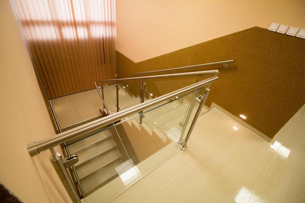 M7 Galéria Panzió Acomodação com café da manhã Letenye Exterior foto