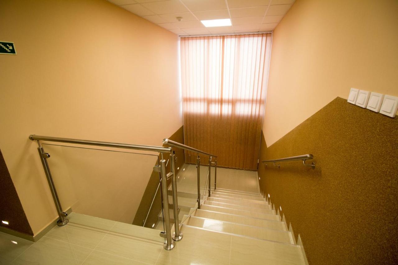 M7 Galéria Panzió Acomodação com café da manhã Letenye Exterior foto