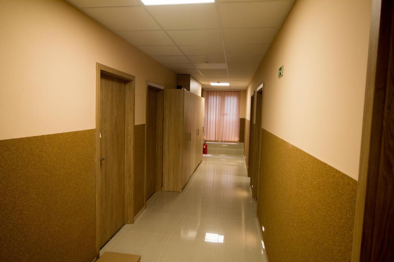 M7 Galéria Panzió Acomodação com café da manhã Letenye Exterior foto